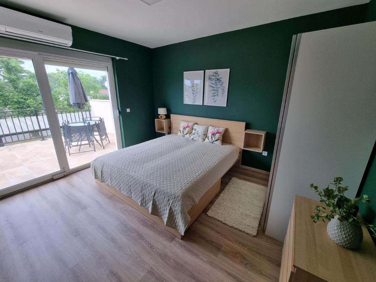 Bibi Terasz Apartman Balatonlelle Exterior photo